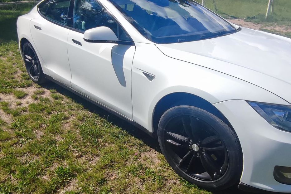 Продам Tesla Model S 2014 года в Житомире