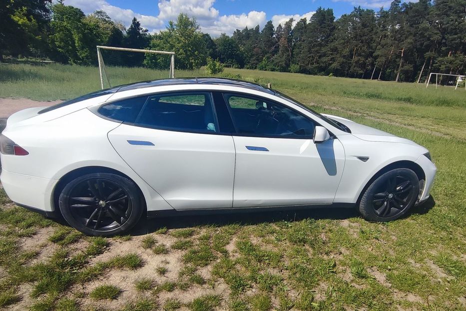 Продам Tesla Model S 2014 года в Житомире