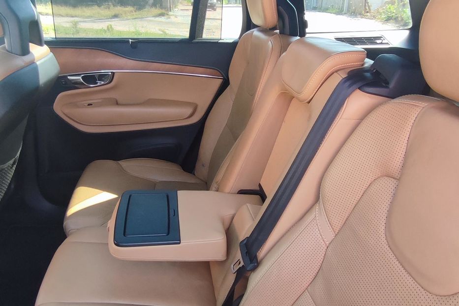 Продам Volvo XC90 2017 года в Житомире