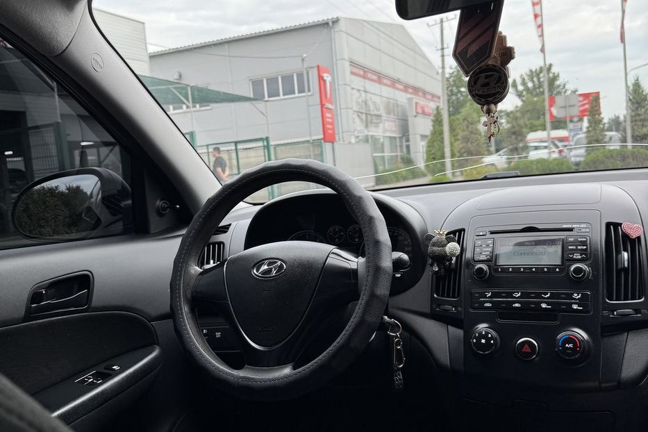 Продам Hyundai i30  2009 года в г. Павлоград, Днепропетровская область