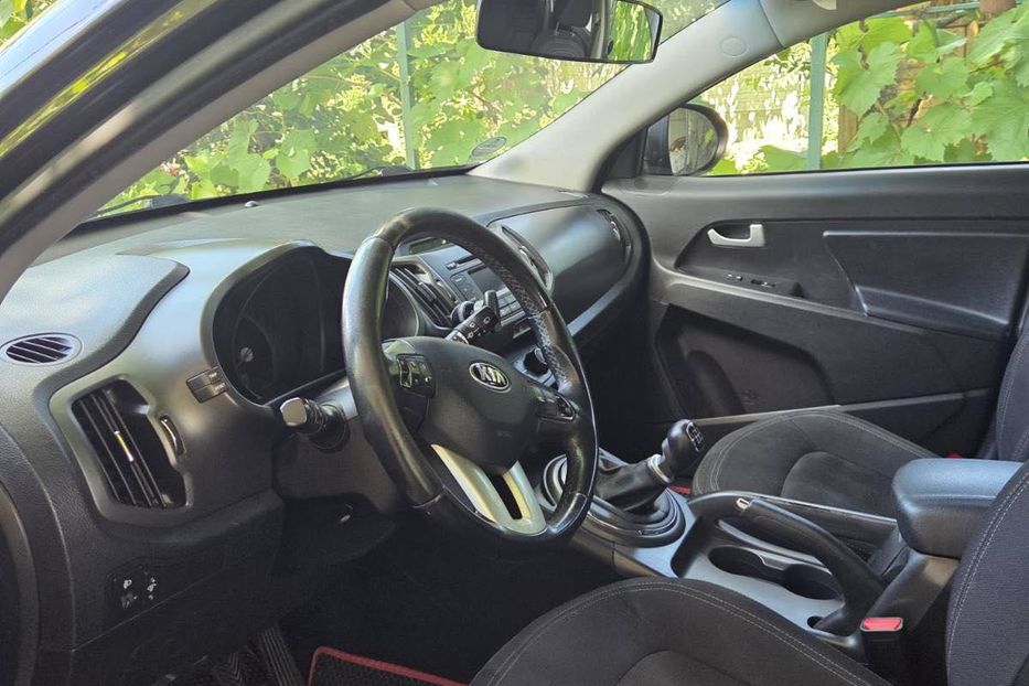 Продам Kia Sportage 2013 года в Киеве