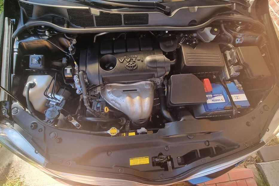 Продам Toyota Venza 2.7 AT AWD 2010 года в Киеве