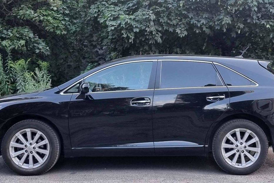 Продам Toyota Venza 2.7 AT AWD 2010 года в Киеве