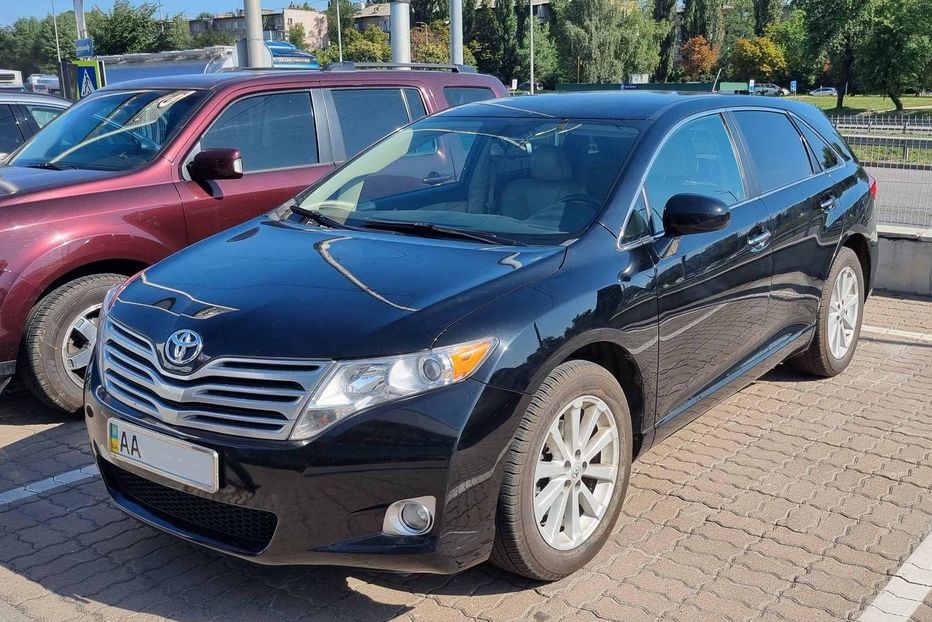 Продам Toyota Venza 2.7 AT AWD 2010 года в Киеве