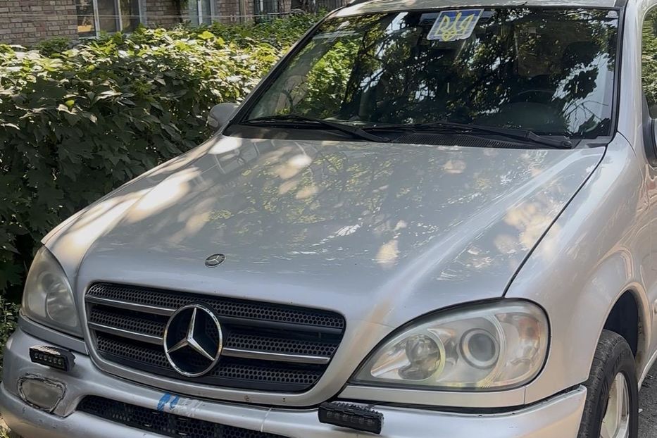 Продам Mercedes-Benz ML 270 2001 года в Киеве