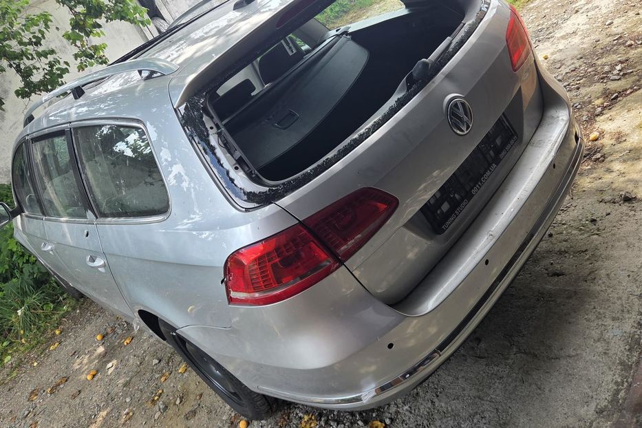 Продам Volkswagen Passat B7 2014 года в Киеве