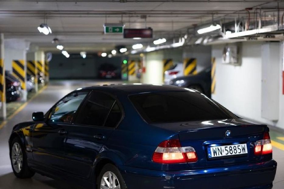 Продам BMW 330 2005 года в Запорожье