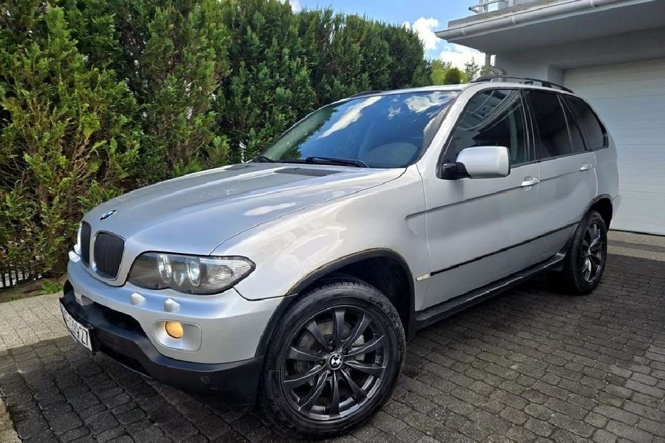 Продам BMW X5 2004 года в Харькове