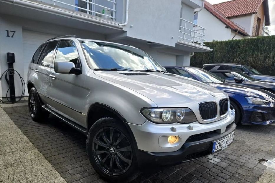 Продам BMW X5 2004 года в Харькове