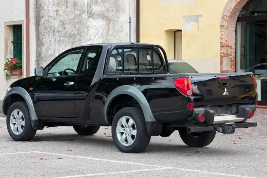 Продам Mitsubishi L 200 2007 года в г. Знаменка, Кировоградская область