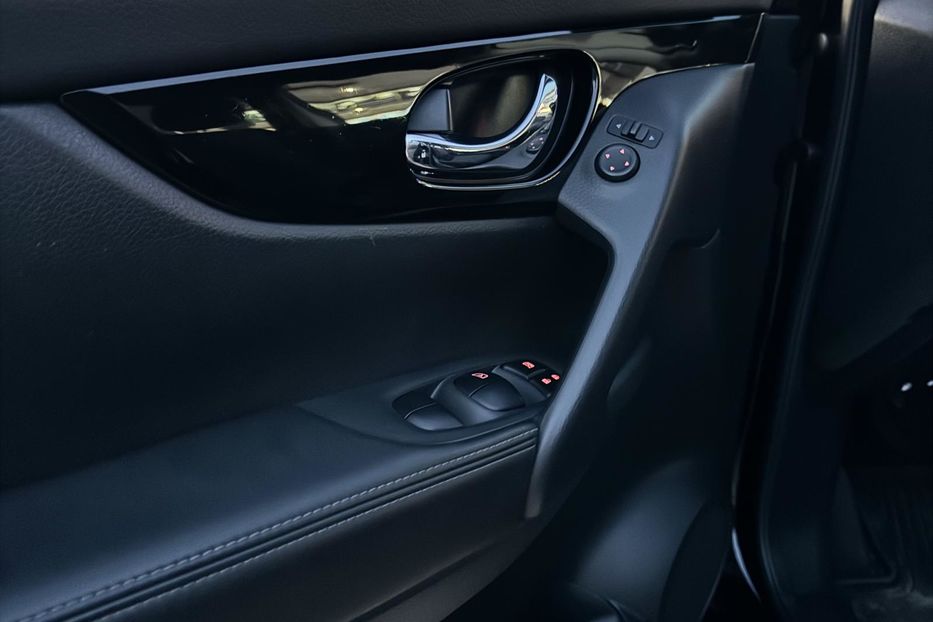 Продам Nissan Rogue Sport 2019 года в Харькове