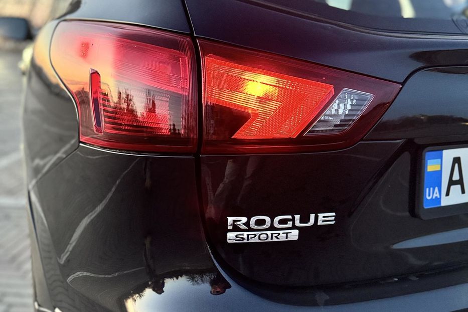 Продам Nissan Rogue Sport 2019 года в Харькове