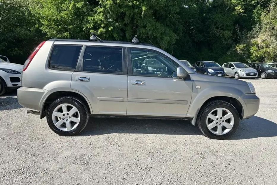 Продам Nissan X-Trail 2004 года в Киеве