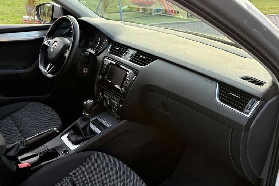 Продам Skoda Octavia 2014 года в Киеве