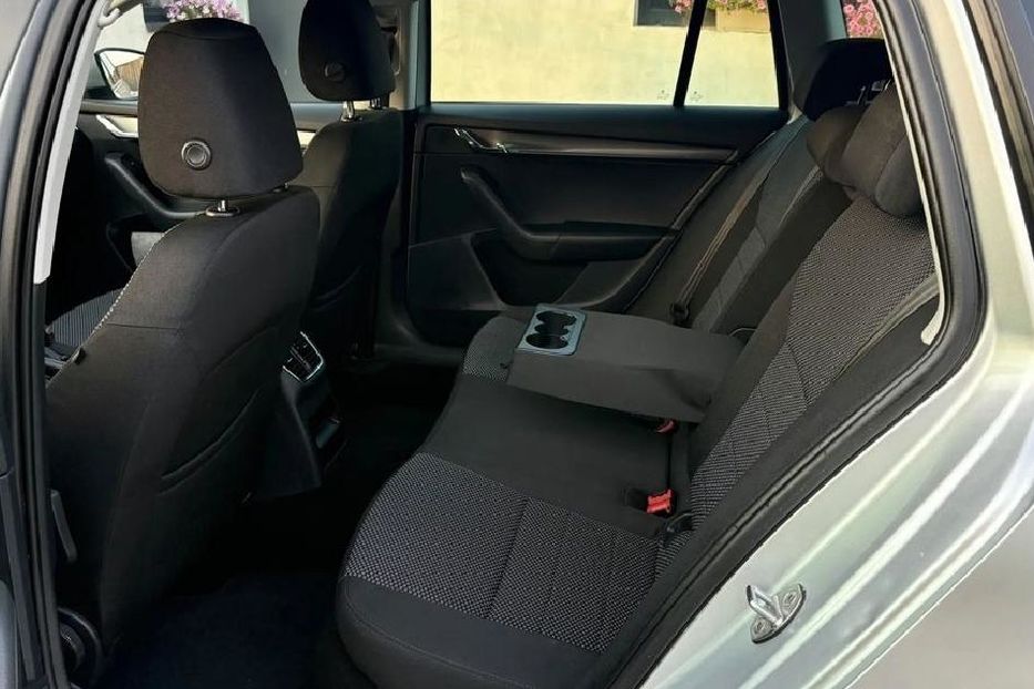 Продам Skoda Octavia 2014 года в Киеве