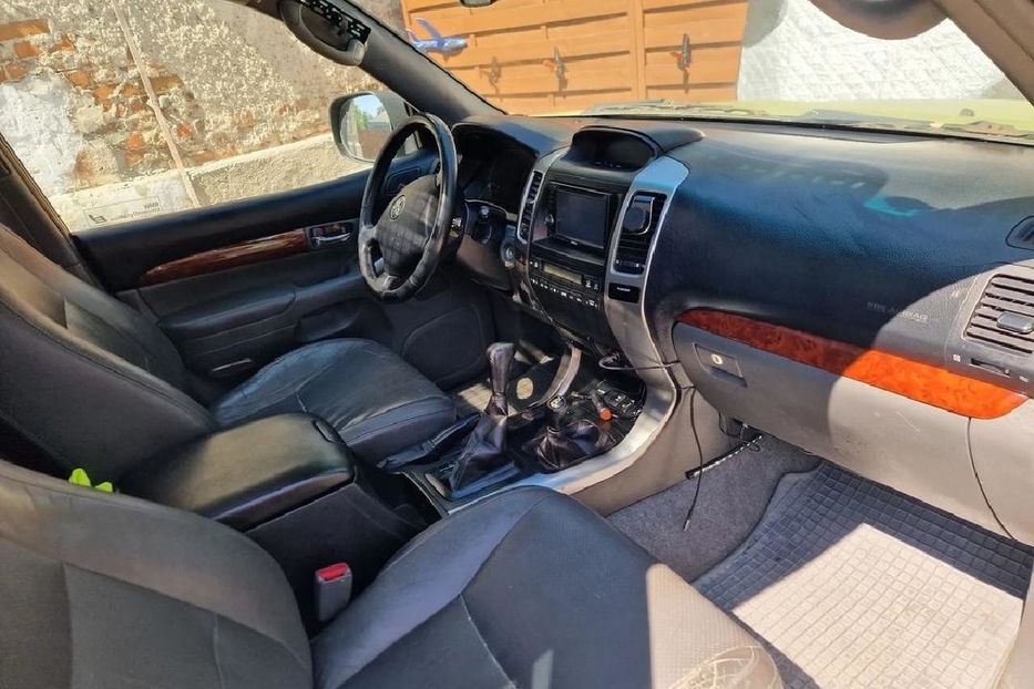 Продам Toyota Land Cruiser Prado 2006 года в г. Павлоград, Днепропетровская область