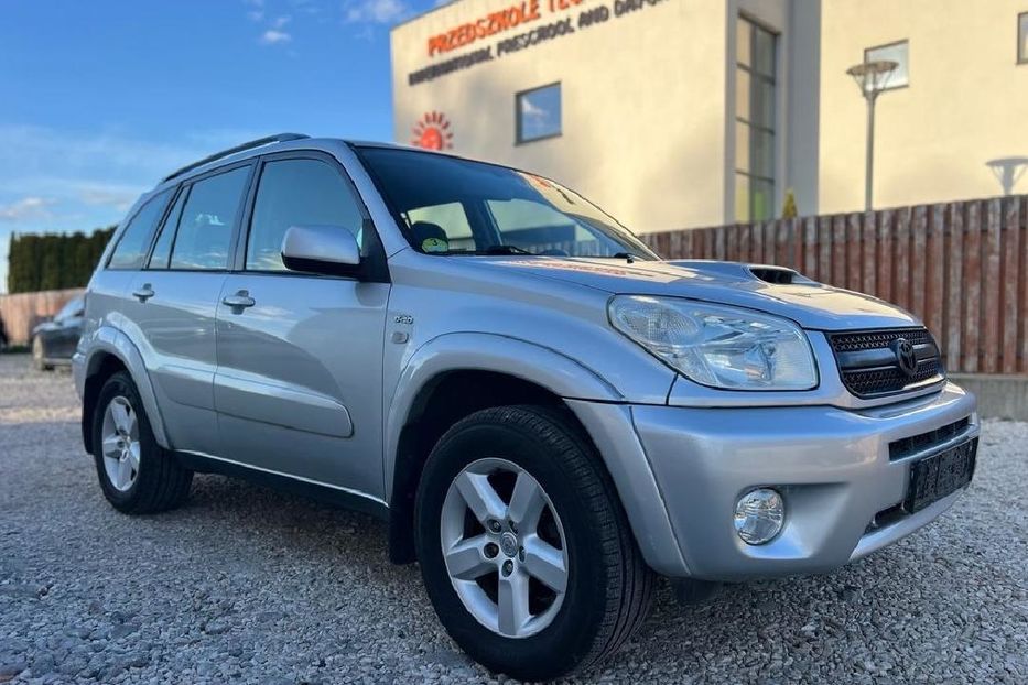 Продам Toyota Rav 4 2004 года в Запорожье