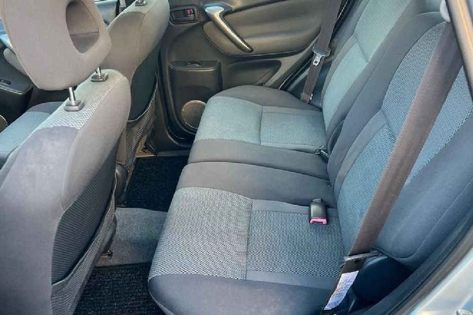 Продам Toyota Rav 4 2004 года в Запорожье