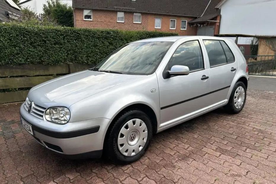 Продам Volkswagen Golf IV 2003 года в Киеве