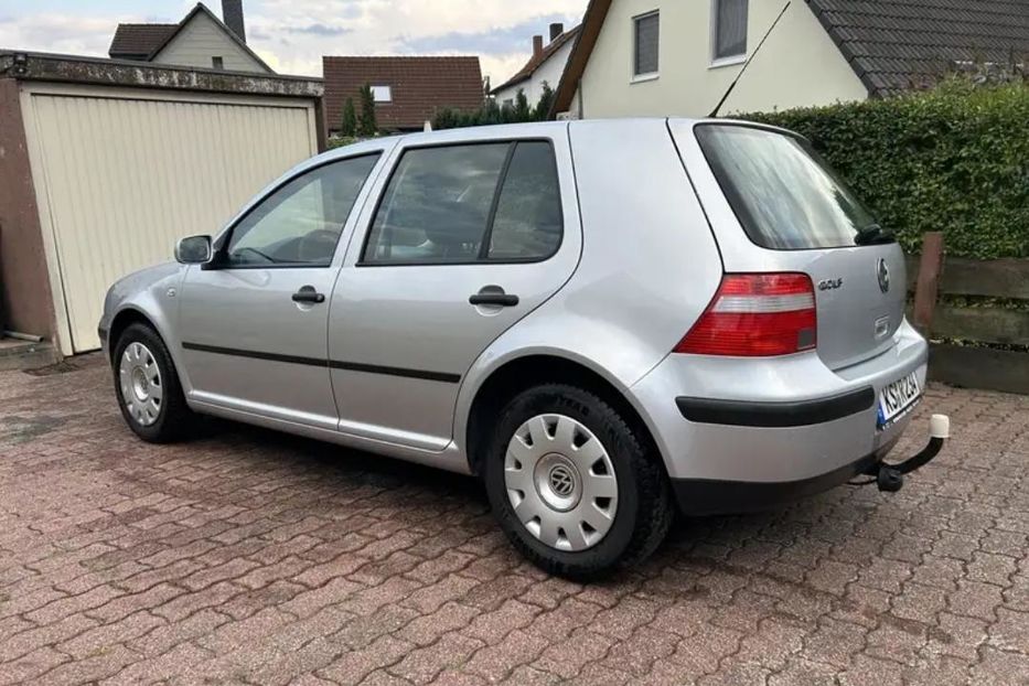 Продам Volkswagen Golf IV 2003 года в Киеве