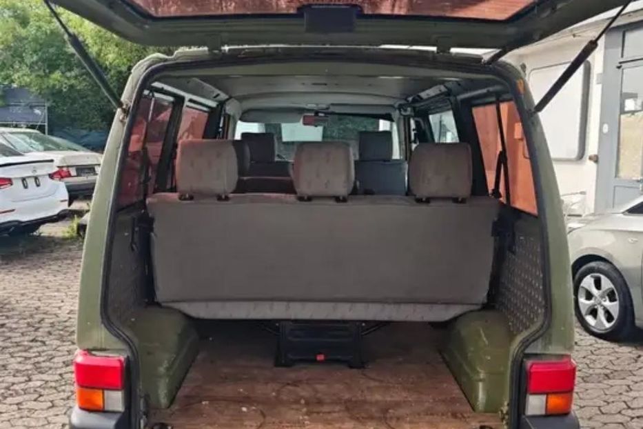 Продам Volkswagen T4 (Transporter) пасс. 2000 года в г. Павлоград, Днепропетровская область