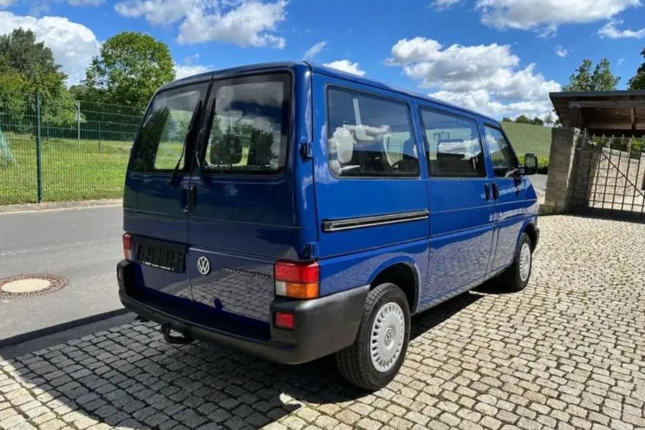 Продам Volkswagen T4 (Transporter) пасс. 2002 года в Запорожье