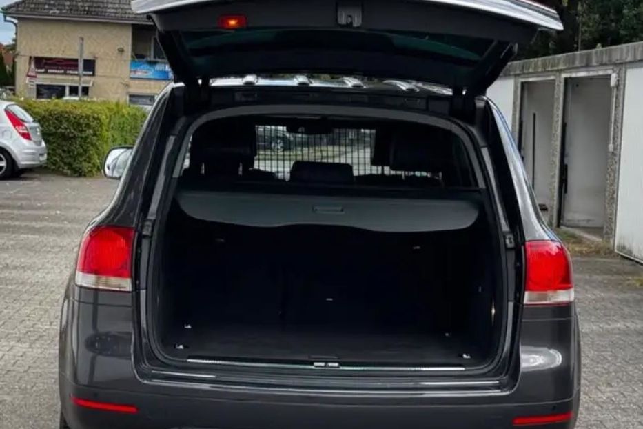 Продам Volkswagen Touareg 2008 года в г. Купянск, Харьковская область