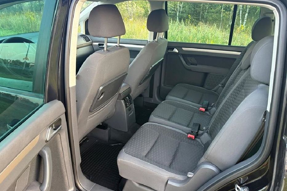 Продам Volkswagen Touran 2006 года в Херсоне