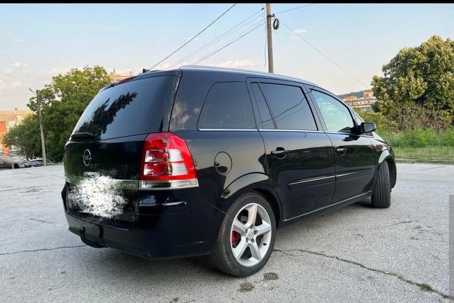 Продам Opel Zafira 2008 года в г. Павлоград, Днепропетровская область