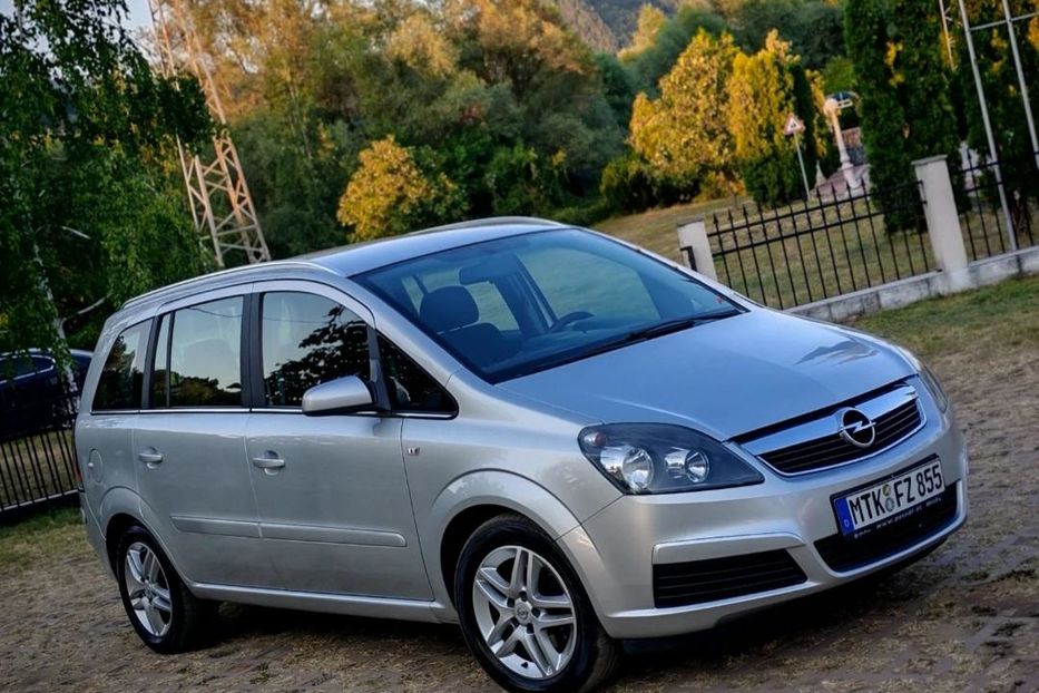 Продам Opel Zafira 2009 года в г. Павлоград, Днепропетровская область