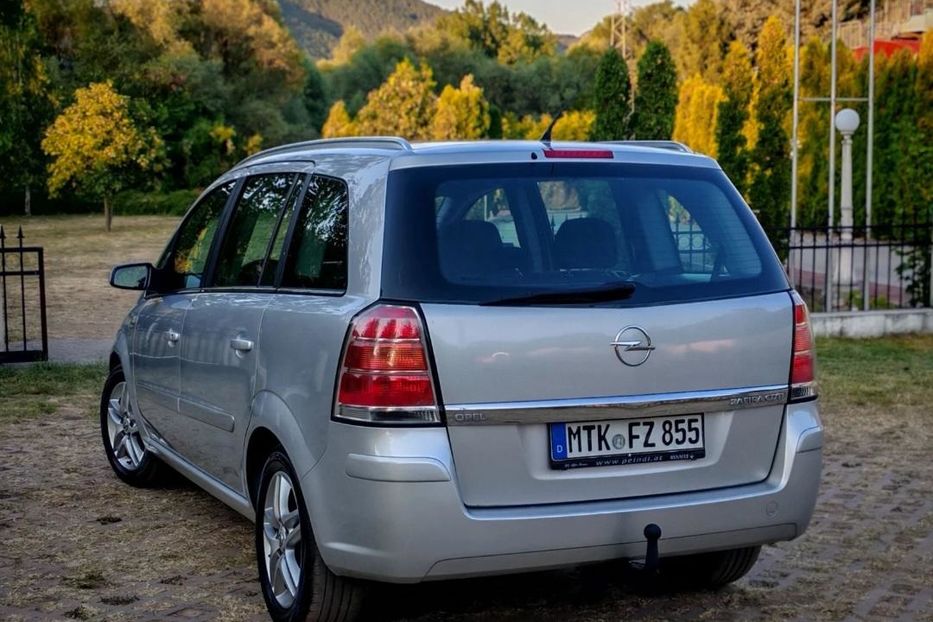 Продам Opel Zafira 2009 года в г. Павлоград, Днепропетровская область
