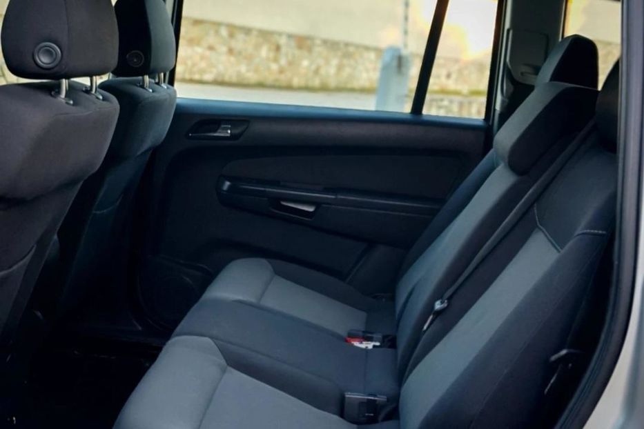 Продам Opel Zafira 2009 года в г. Павлоград, Днепропетровская область