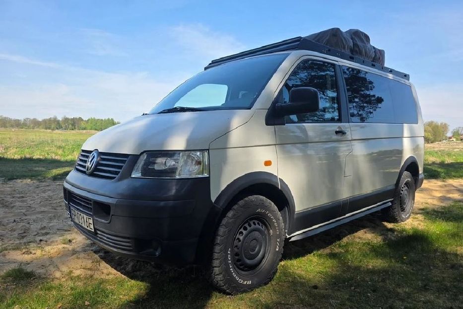 Продам Volkswagen T5 (Transporter) пасс. 2006 года в Харькове