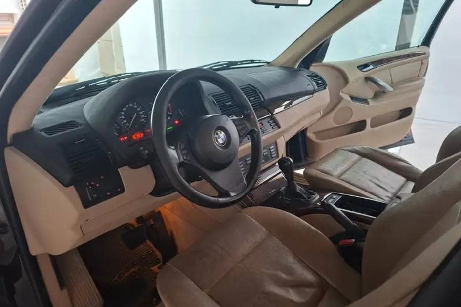 Продам BMW X5 2004 года в Николаеве