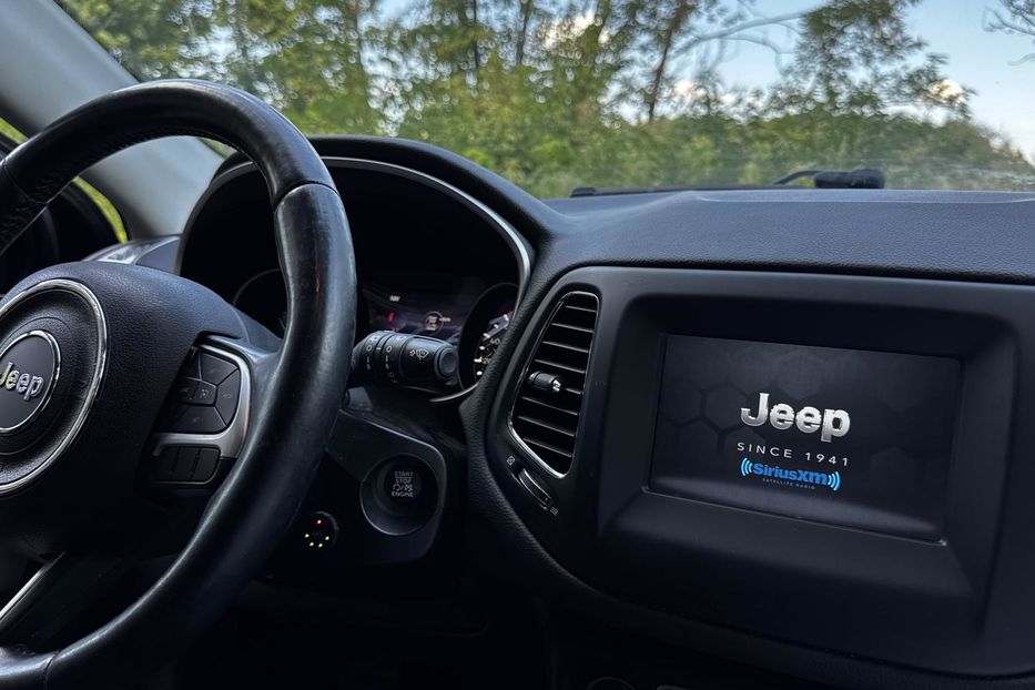 Продам Jeep Compass Latitude 2020 года в Полтаве