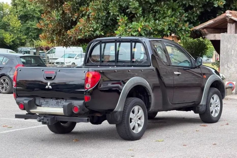Продам Mitsubishi L 200 2006 года в Сумах