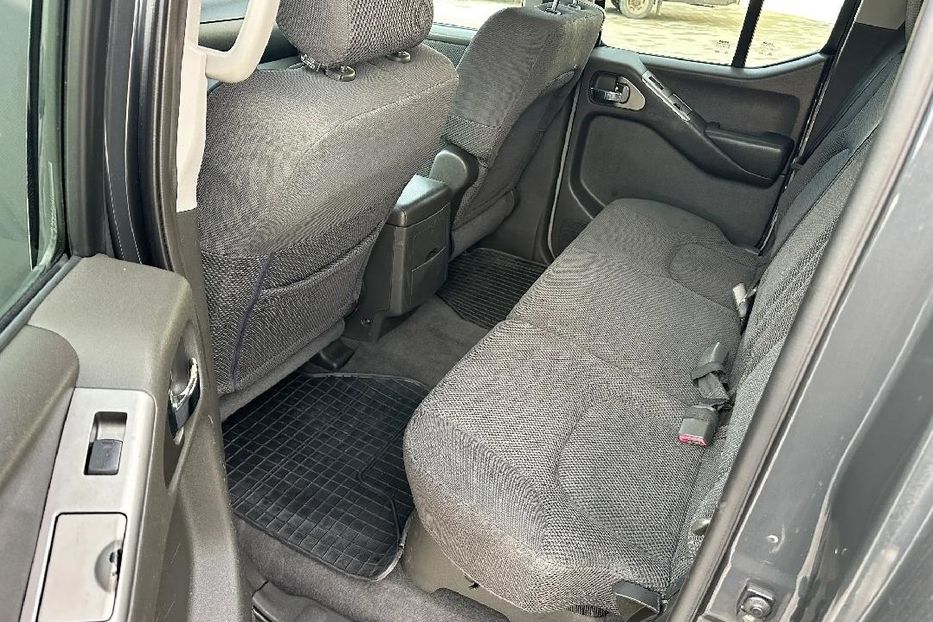 Продам Nissan Navara 2006 года в Харькове