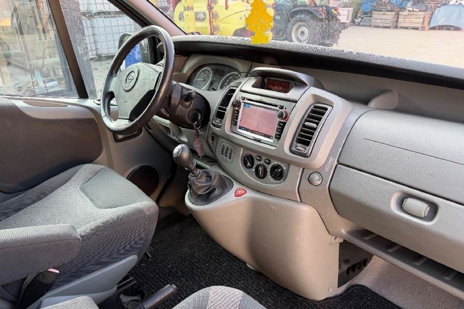 Продам Opel Vivaro пасс. 2006 года в Полтаве