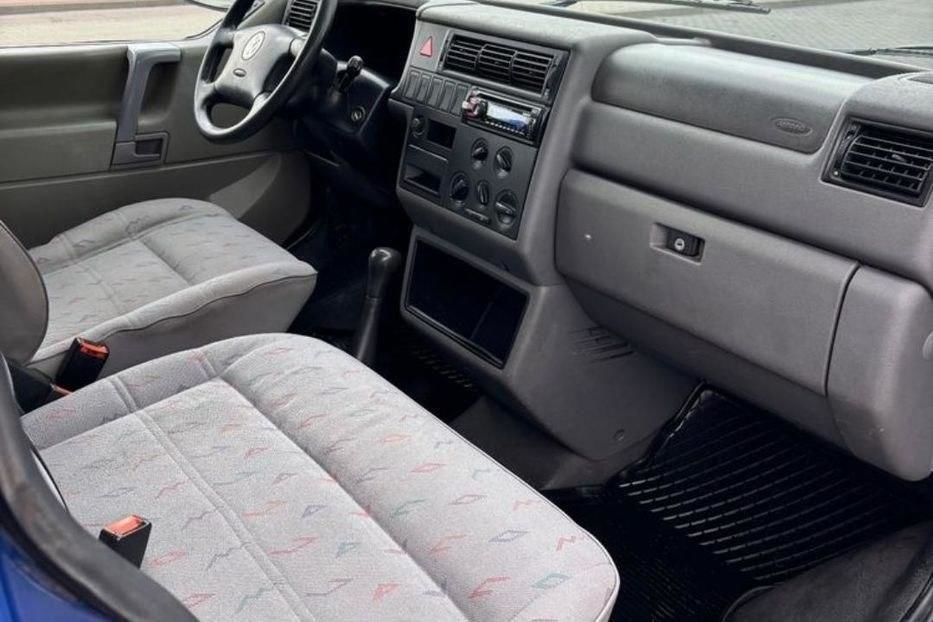 Продам Volkswagen T4 (Transporter) пасс. 2003 года в г. Чугуев, Харьковская область