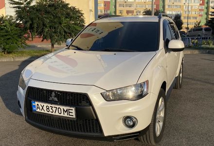 Продам Mitsubishi Outlander XL 2010 года в Харькове