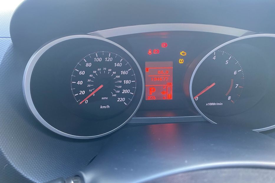 Продам Mitsubishi Outlander XL 2010 года в Харькове