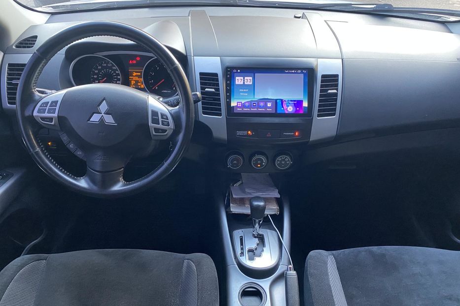 Продам Mitsubishi Outlander XL 2010 года в Харькове