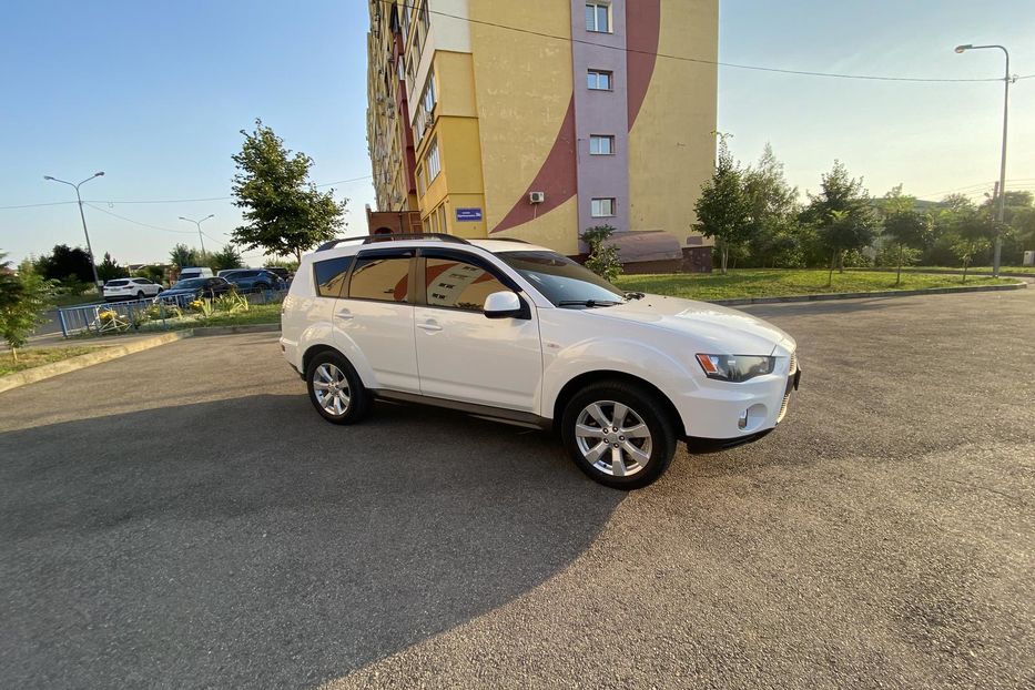 Продам Mitsubishi Outlander XL 2010 года в Харькове