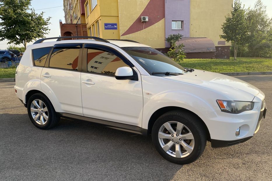 Продам Mitsubishi Outlander XL 2010 года в Харькове
