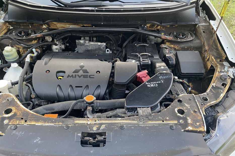 Продам Mitsubishi Outlander XL 2010 года в Харькове