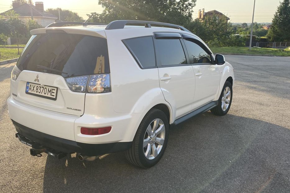 Продам Mitsubishi Outlander XL 2010 года в Харькове