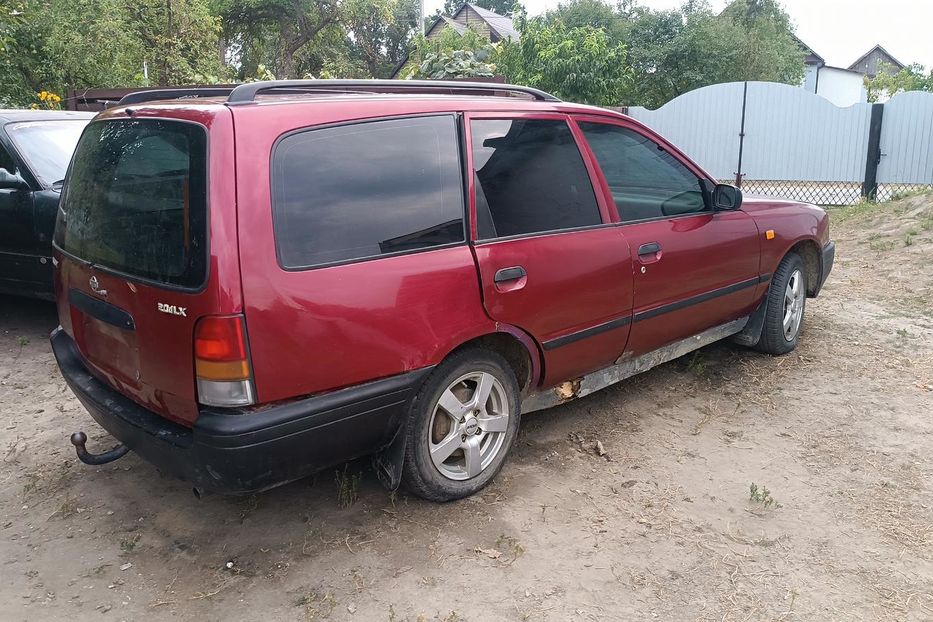 Продам Nissan Sunny 1993 года в г. Острог, Ровенская область