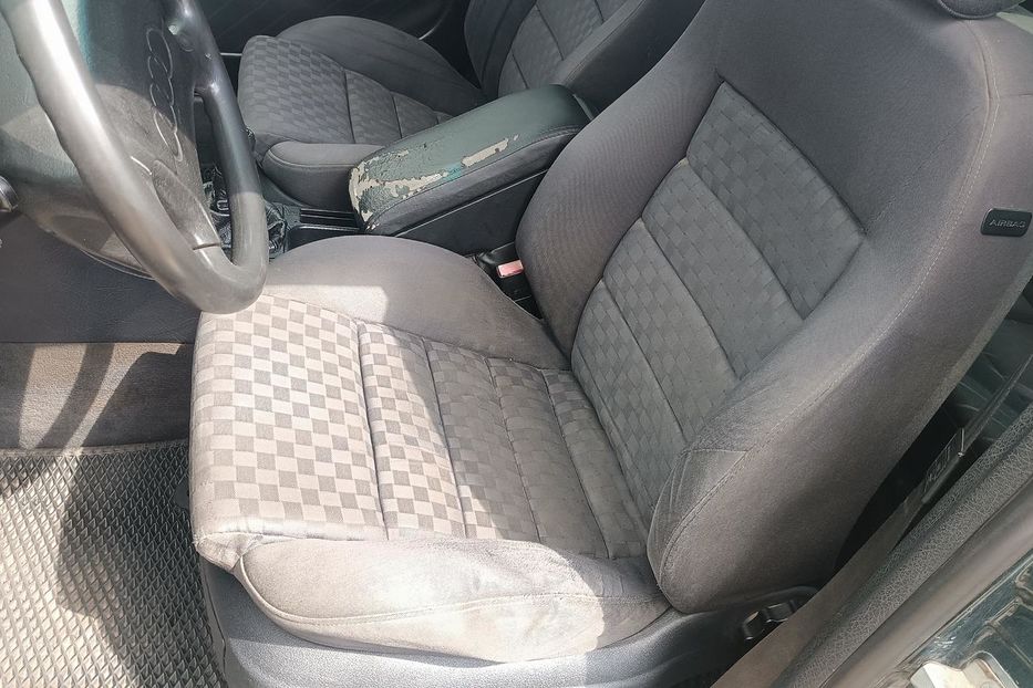 Продам Audi 100 1993 года в г. Острог, Ровенская область