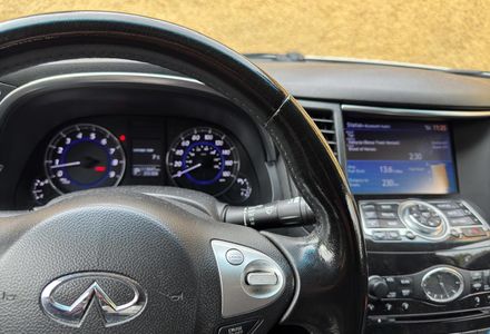 Продам Infiniti QX70 2015 года в Запорожье