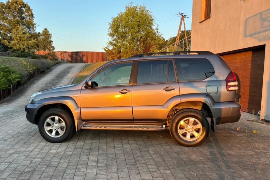 Продам Toyota Land Cruiser 100 2008 года в г. Павлоград, Днепропетровская область